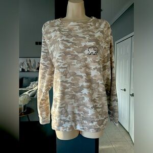 Ivory Ella - Tan/Brown/Cream Oversized Camouflage Sweatshirt (S)